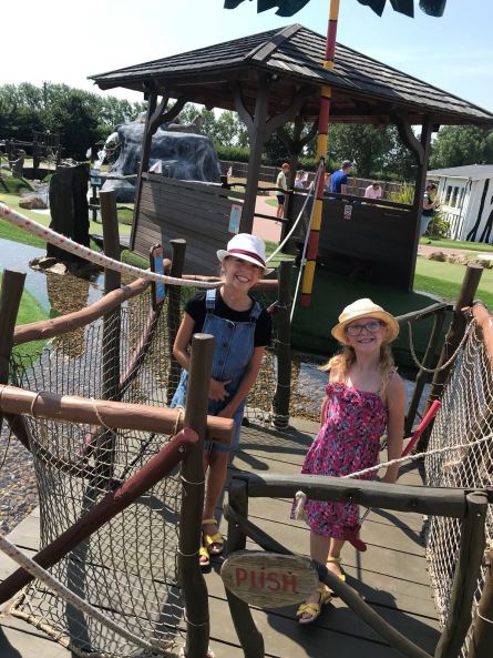 760a0745-14bb-4551-905f-cb91035b1c65